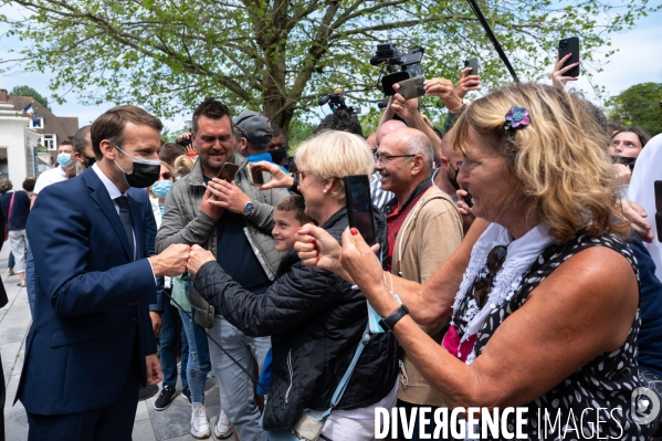 Vote d Emmanuel Macron aux élections départementales et régionales.