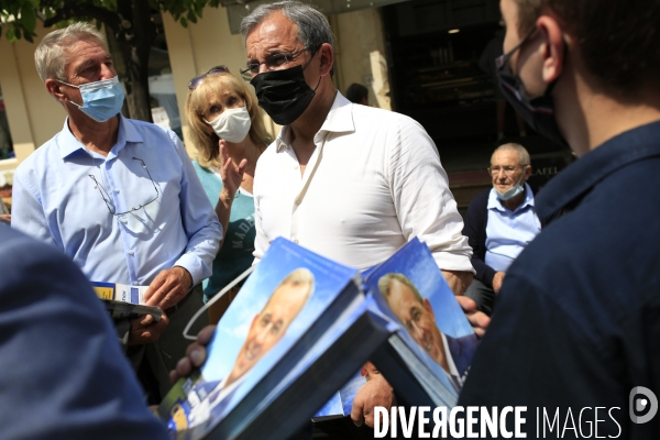 Thierry Mariani candidat RN aux élections régionales PACA en campagne à Antibes