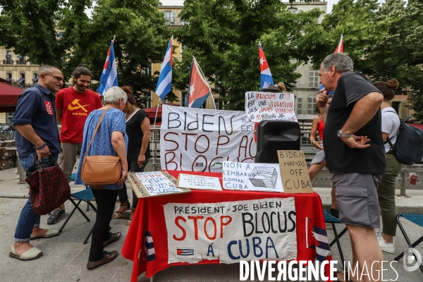 Démonstration solidaire avec le peuple cubain à Marseille