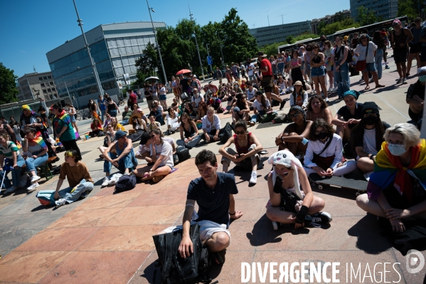 Genève Place des Nations - Rassemblement LGBTQIA+