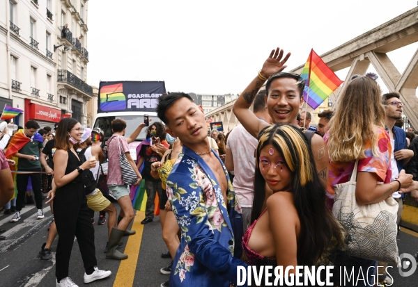 Portraits à la Marche des Fiertés 2021 à Paris. Pride March 2021 in Paris.