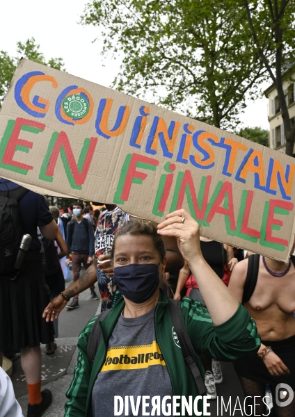 Marche des fiertés 2021 à Paris. Pride March 2021 in Paris.