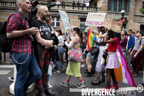 Marche des fiertés ...