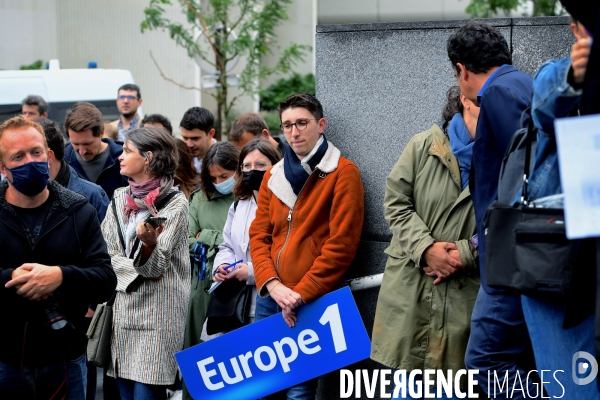 Rassemblement à l appel de l intersyndicale et de la société des rédacteurs d Europe 1