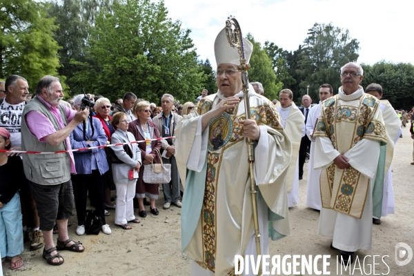 150 ans de Notre-Dame de France au Puy-en-Velay - Fêtes de l assomption