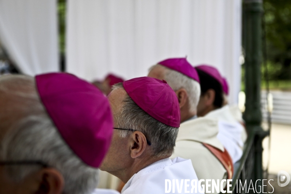 150 ans de Notre-Dame de France au Puy-en-Velay - Fêtes de l assomption