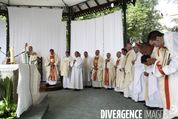 150 ans de Notre-Dame de France au Puy-en-Velay - Fêtes de l assomption