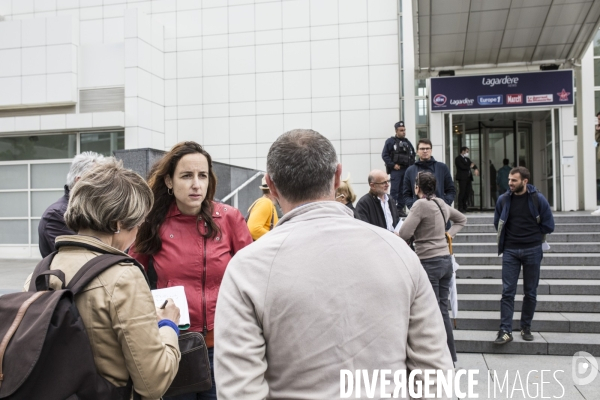 Manifestation devant Europe 1