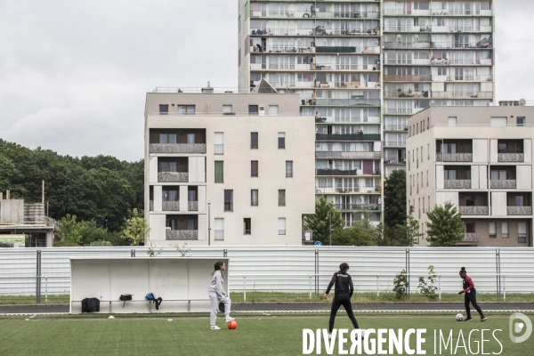 Déplacement d Eric Piolle à Clichy-sous-Bois