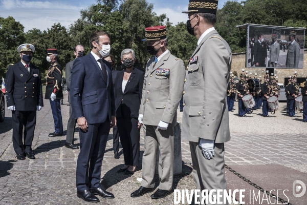 Cérémonie anniversaire de l Appel du 18 juin 1940.