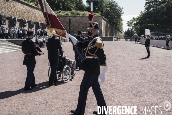 Cérémonie anniversaire de l Appel du 18 juin 1940.