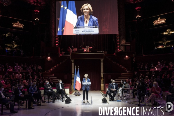 Meeting de Valerie Pecresse, elections régionales.