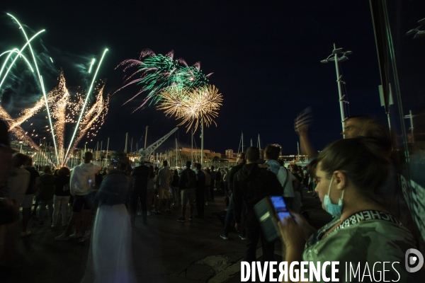 Fête nationale 2021 à Marseille, en soirée.