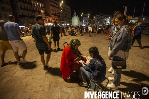 Fête nationale 2021 à Marseille, en soirée.