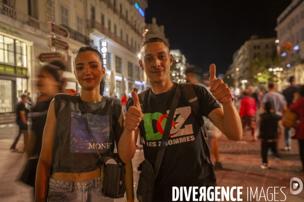 Fête nationale 2021 à Marseille, en soirée.