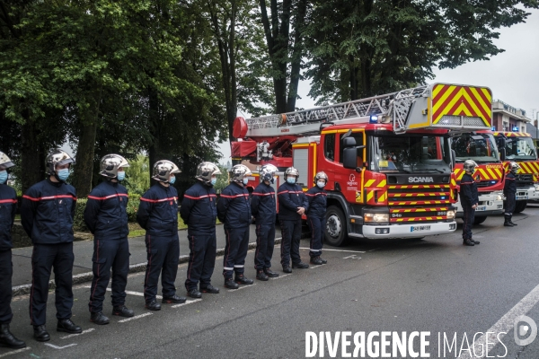 Defile et ceremonies du 14 juillet 2021 a Avesnes-sur-Helpe