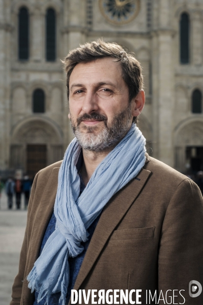 Portrait Julien de Saint Jores, directeur de Suivez la fleche