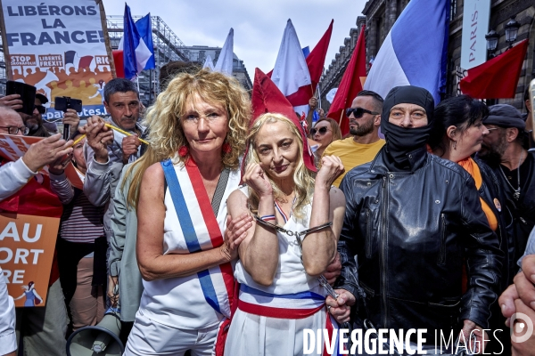 Manifestation contre le passe sanitaire à Paris