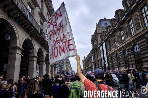 Manifestation contre le passe sanitaire à Paris