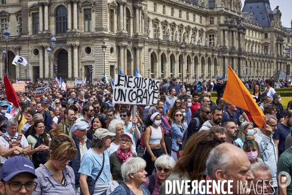 Manifestation contre le passe sanitaire à Paris