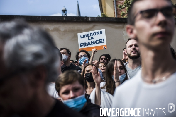 Manifestation a paris contre le pass sanitaire.