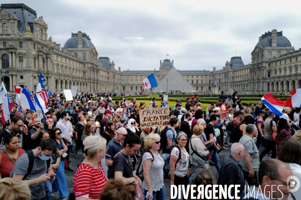 Manifestation contre le passe sanitaire à Paris