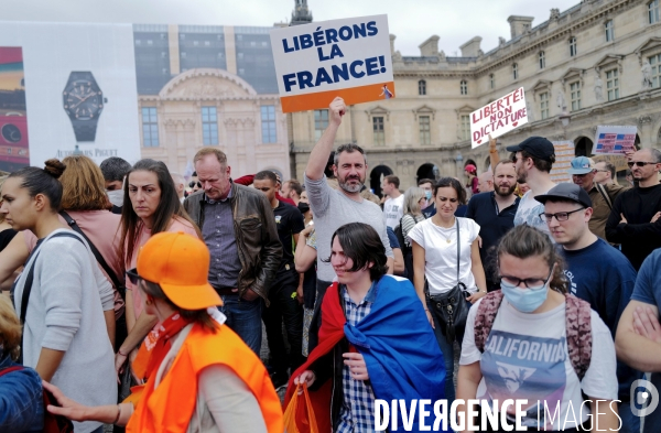 Manifestation contre le passe sanitaire à Paris