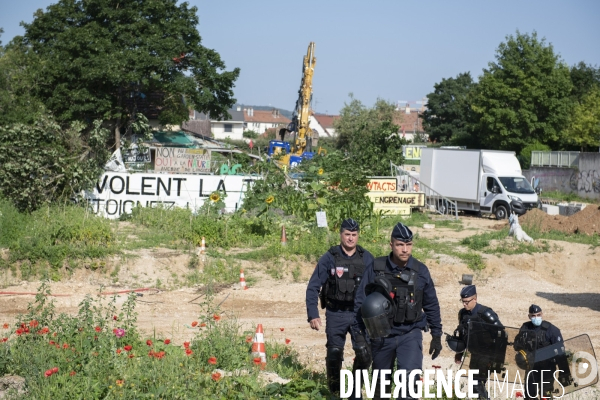 Deuxième évacuation jardins de l engrenage