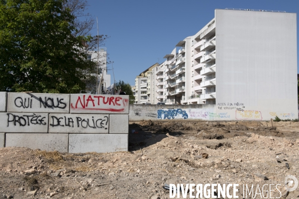 Première évacuation jardins de l engrenage