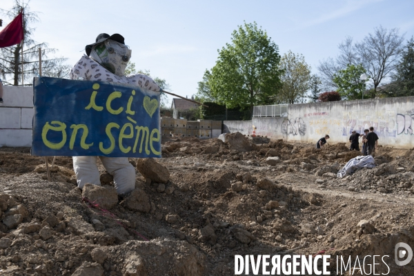 Première évacuation jardins de l engrenage