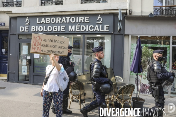 Manifestation contre le pass sanitaire a paris