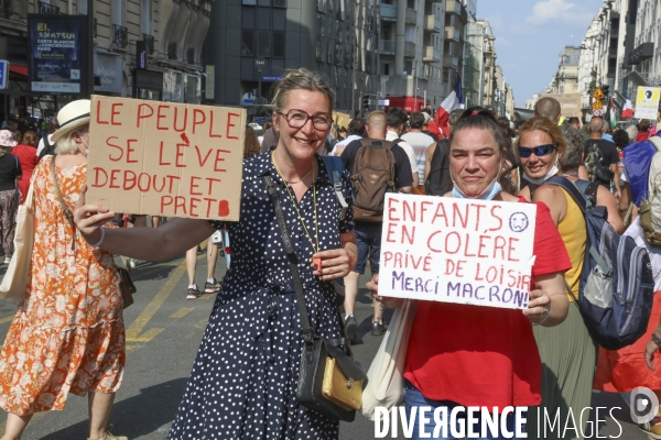 Manifestation contre le pass sanitaire a paris