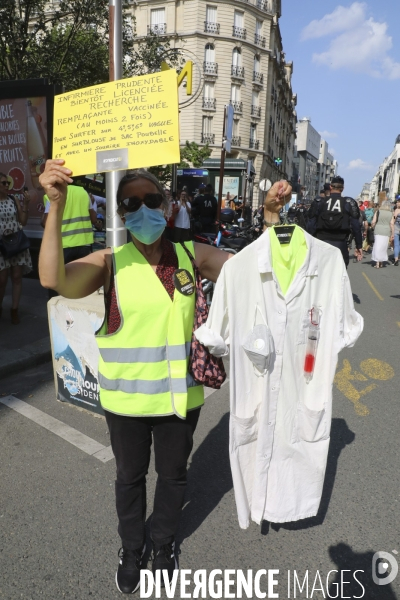 Manifestation contre le pass sanitaire a paris