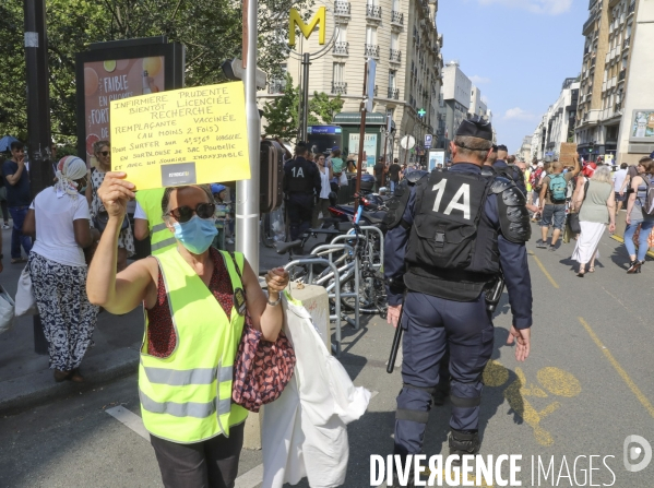 Manifestation contre le pass sanitaire a paris