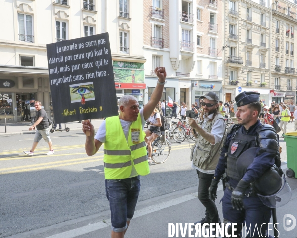 Manifestation contre le pass sanitaire a paris