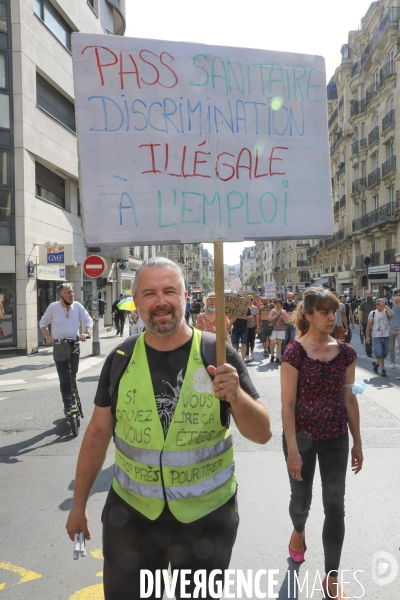 Manifestation contre le pass sanitaire a paris