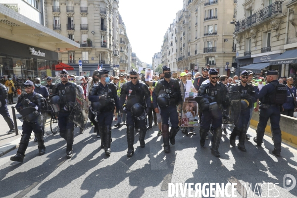 Manifestation contre le pass sanitaire a paris