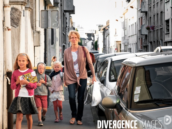 Rentrée des classes dans les rues de Tours, septembre 2019