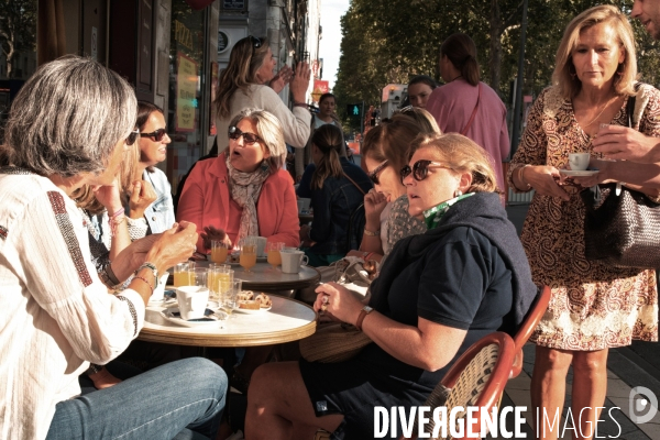 Rentrée des classes dans les rues de Tours, septembre 2019