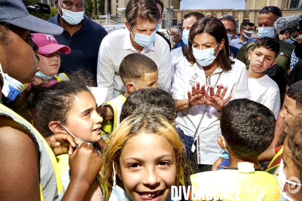 Anne Hidalgo au  Fan Village  des JO de Trocadero