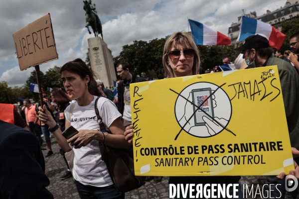 Paris - rassemblement contre le pass sanitaire