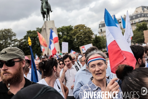 Paris - rassemblement contre le pass sanitaire