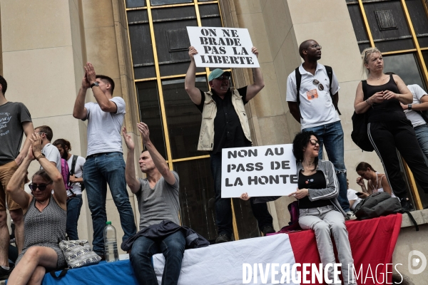 Paris - rassemblement contre le pass sanitaire