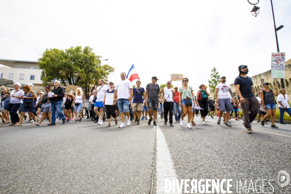 Avignon manifestation contre le passe sanitaire