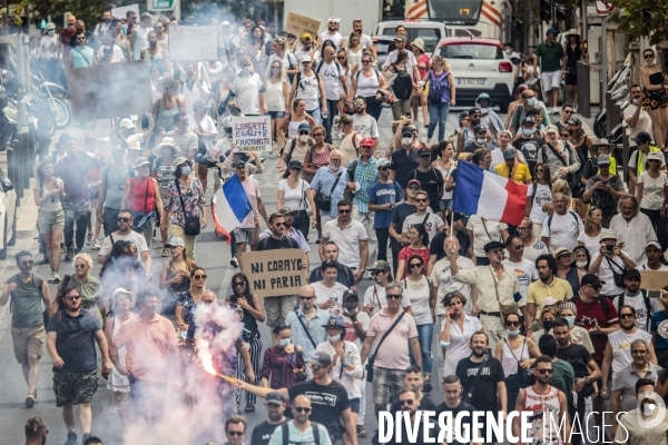 Manifestation contre le pass sanitaire à Marseille