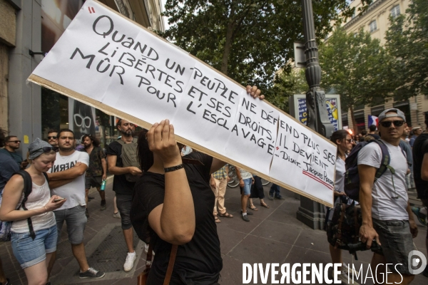 Manifestation contre le pass sanitaire à Marseille