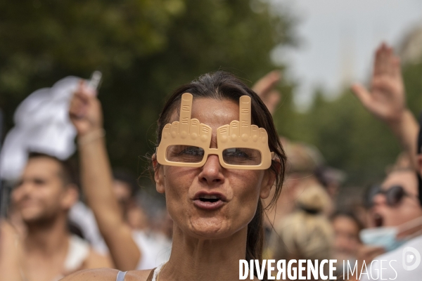 Manifestation contre le pass sanitaire à Marseille