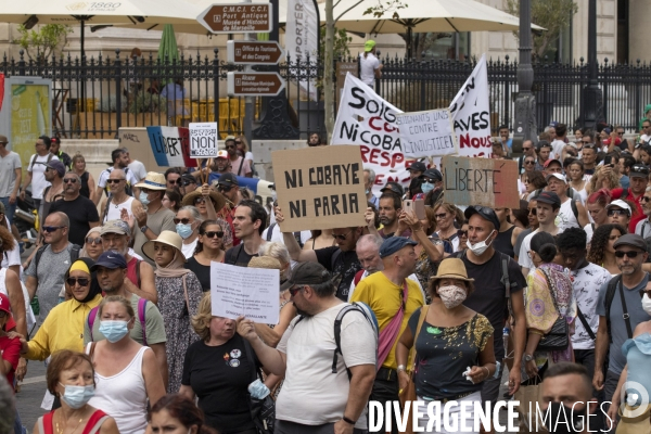 Manifestation contre le pass sanitaire à Marseille