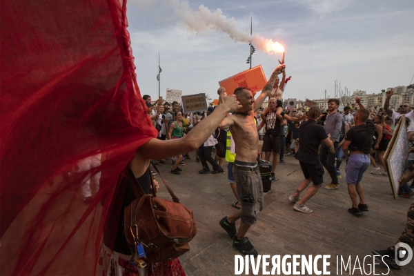 Manifestation contre le pass sanitaire à Marseille