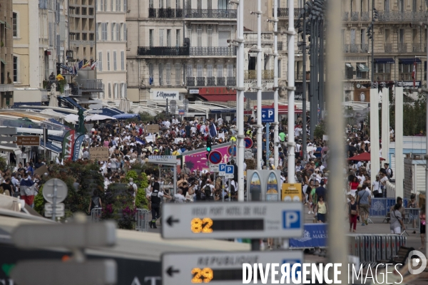 Manifestation contre le pass sanitaire à Marseille